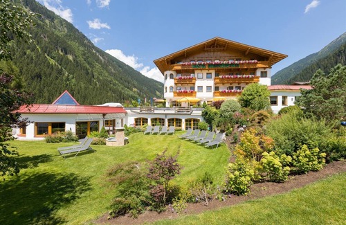 Volderau Hotel | 70 m² Hotel ∙ 2 bedrooms ∙ 4 guests
