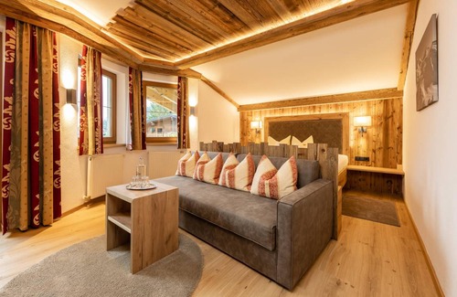 Volderau Hotel | 70 m² Hotel ∙ 2 bedrooms ∙ 4 guests
