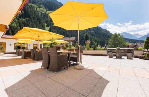 Volderau Hotel | 70 m² Hotel ∙ 2 bedrooms ∙ 4 guests