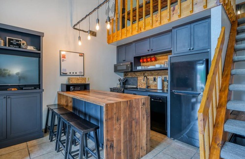 Red River Condo | 70 m² Condo ∙ 1 bedroom ∙ 4 guests