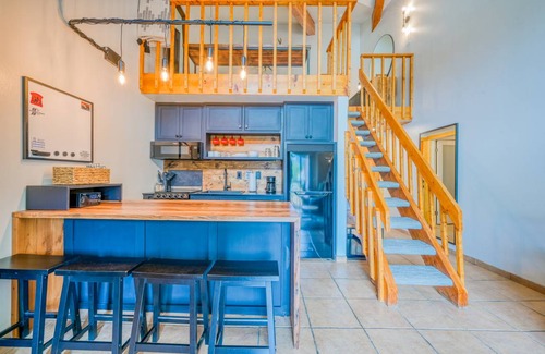 Red River Condo | 70 m² Condo ∙ 1 bedroom ∙ 4 guests