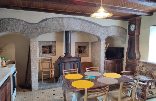 Florentin-la-Capelle House | 70 m² House ∙ 3 bedrooms ∙ 5 guests