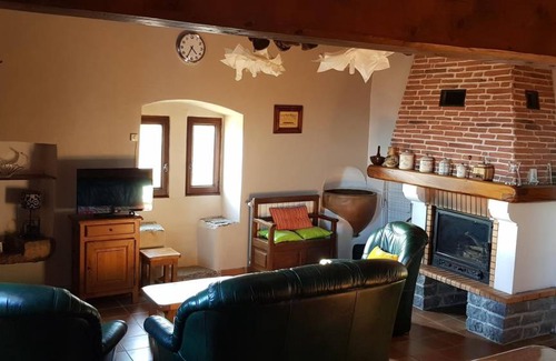 Brissac House | 70 m² Gîte ∙ 2 bedrooms ∙ 4 guests
