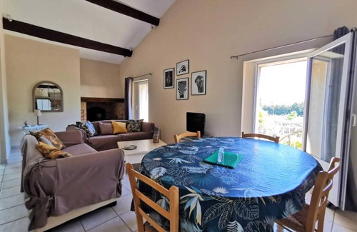 Cazouls-d'Herault House | 70 m² Gîte ∙ 2 bedrooms ∙ 4 guests