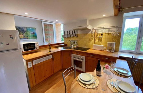 Rennes-le-Chateau House | 70 m² Gîte ∙ 2 bedrooms ∙ 4 guests