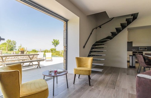 Jullouville House | 70 m² Gîte ∙ 2 bedrooms ∙ 4 guests