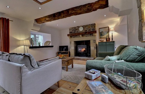 Sougeal House | 70 m² Gîte ∙ 2 bedrooms ∙ 5 guests