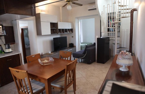 Magazzeno House | 70 m² House ∙ 2 bedrooms ∙ 4 guests
