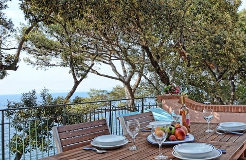 Porto Santo Stefano House | 70 m² House ∙ 2 bedrooms ∙ 4 guests