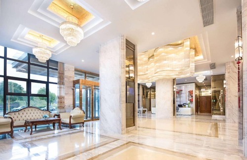 Pudong Hotel | 70 m² Hotel ∙ 127 guests