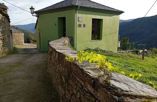 Grandas de Salime House | 70 m² House ∙ 2 bedrooms ∙ 6 guests