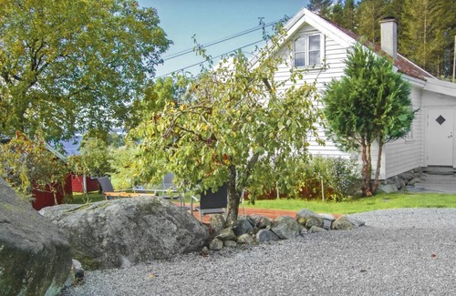 Hjelmeland House | 70 m² House ∙ 2 bedrooms ∙ 5 guests