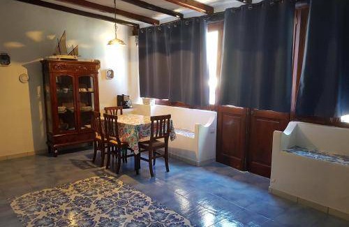 Stromboli House | 70 m² House ∙ 2 bedrooms ∙ 6 guests