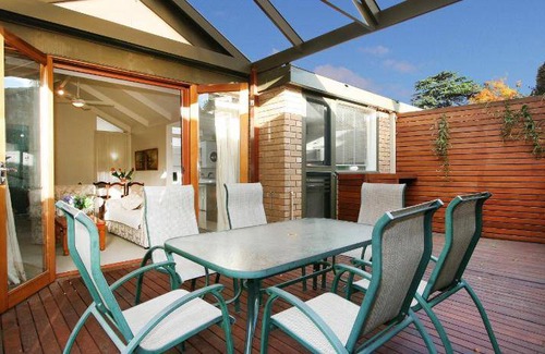 Hawthorn House | 70 m² House ∙ 2 bedrooms ∙ 6 guests