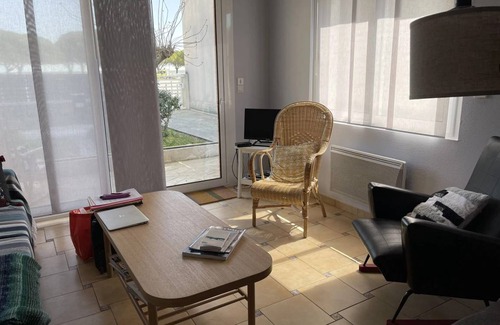 Maubuisson House | 70 m² House ∙ 2 bedrooms ∙ 6 guests