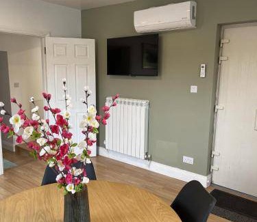 Shiplake House | 70 m² House ∙ 2 bedrooms ∙ 5 guests