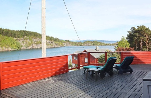 Sund House | 70 m² House ∙ 3 bedrooms ∙ 6 guests