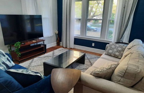 Oak Park House | 70 m² House ∙ 4 bedrooms ∙ 7 guests