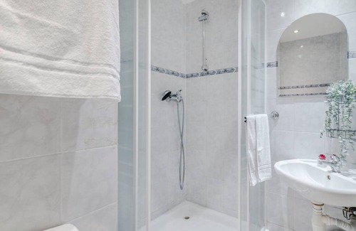 Prague 14 Resort | 70 m² Private room ∙ 1 bedroom ∙ 2 guests