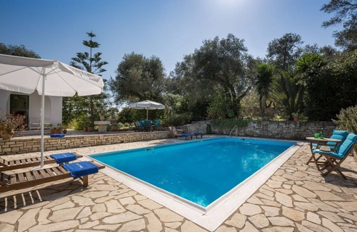 Koutsi Villa | 70 m² Villa ∙ 2 bedrooms ∙ 4 guests
