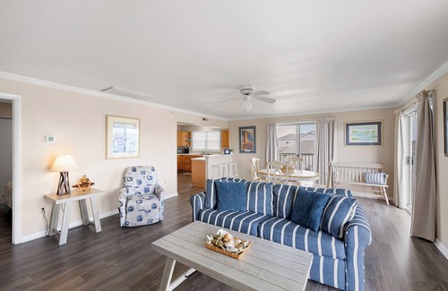 Dewey Beach Condo | 70 STEPS TILL TOES IN THE SAND Complementary beach chairs No streets to cross!