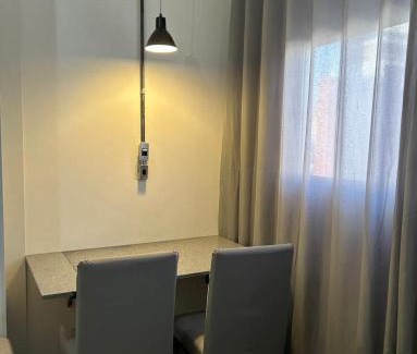Santo Agostinho Apartment | 700 Apartamento ao lado Materdei, cozinha completa maquina de lavar e vaga