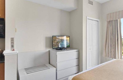 Florida Center Apartment | 700 m² Apartment ∙ 4 guests