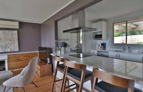 Dromana House | 700 m² House ∙ 3 bedrooms ∙ 6 guests