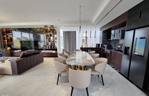 Dai Lai Lake Villa | 700 m² Villa ∙ 4 bedrooms ∙ 12 guests