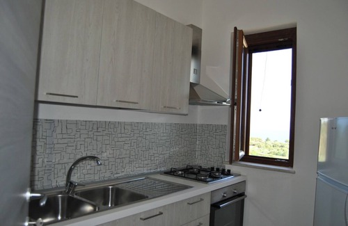 Policastro Bussentino Apartment | 700 meters from the sea. Family apartment with terrace pets allowed,