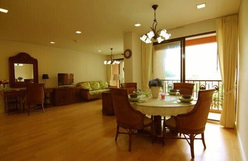 Nong Kae Apartment | #706 morocan style condo 3BR/sea view