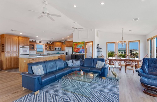 South Nags Head House | 7088 Short II * 1 Min Walk to the Beach