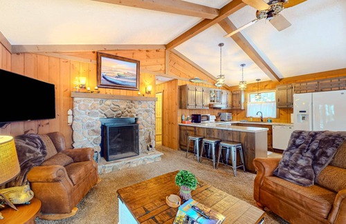 Minocqua Cabin | 71 m² Cabin ∙ 2 bedrooms ∙ 6 guests
