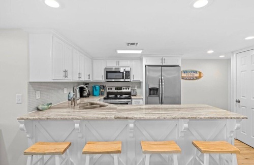 Holiday Isle Condo | 718- Be inspired & relax. Newly renovated with spectacular Gulf views
