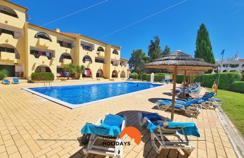 Areias de Sao Joao Apartment | 72 m² Apartment ∙ 1 bedroom ∙ 4 guests