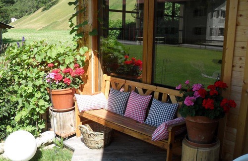 Elbigenalp Apartment | 72 m² Apartment ∙ 2 bedrooms ∙ 4 guests