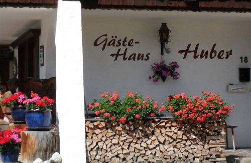 Elbigenalp Apartment | 72 m² Apartment ∙ 2 bedrooms ∙ 4 guests