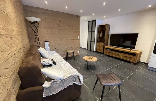 Les Claux Apartment | 72 m² Apartment ∙ 2 bedrooms ∙ 8 guests