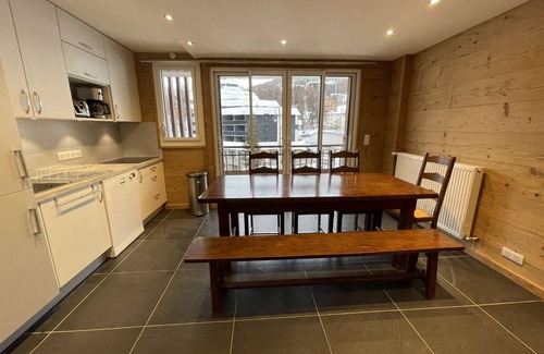 Les Claux Apartment | 72 m² Apartment ∙ 2 bedrooms ∙ 8 guests