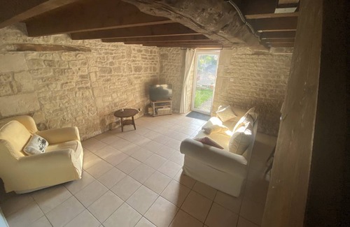 Duil-sur-le-Mignon House | 72 m² House ∙ 2 bedrooms ∙ 5 guests