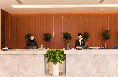 Huanggang Hotel | 72 m² Hotel ∙ 2 guests