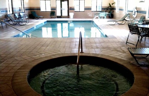 Fayetteville Hotel | 72 m² Hotel ∙ 2 bedrooms ∙ 127 guests