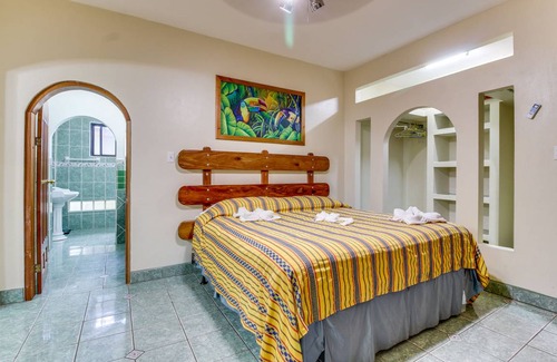 San Ignacio Hotel | 72 m² Hotel ∙ 3 bedrooms ∙ 9 guests
