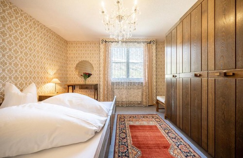Vulpera Apartment | 7202 Zweckmaessig eingerichteten Wohnung mit gedecktem Balkon