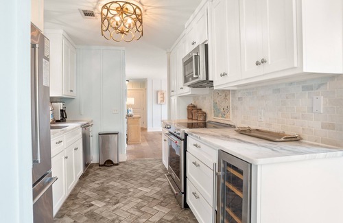 Saint Helena Island House | 721 Sea Dragon Lane - New to VRBO! Resort Access Included!
