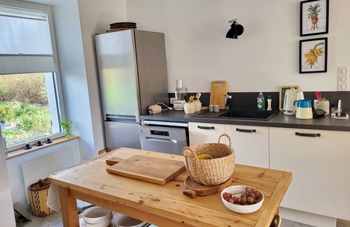 Poulgoazec House | 728-728-High confort, sea view, top roof, close to the beaches