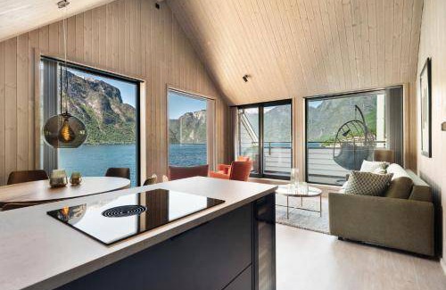 Aurland Apartment | 73 m² Apartment ∙ 3 bedrooms ∙ 8 guests