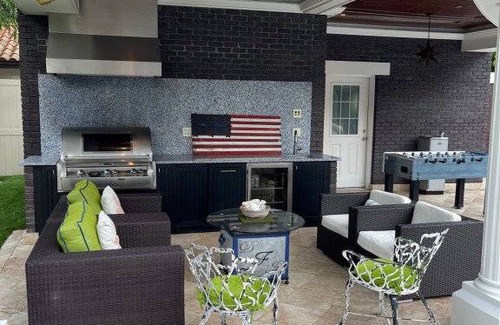 St. Petersburg - Clearwater House | 730 m² House ∙ 5 bedrooms ∙ 9 guests