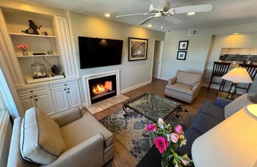 Shelter Cove House | 7332 Harbourside III Villas