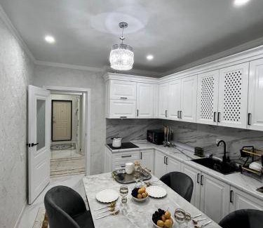 Shymkent Apartment | 74 m² Apartment ∙ 1 bedroom ∙ 6 guests